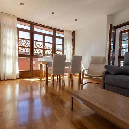 El Peregrino Vut Llanes